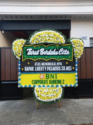Papan Bunga Duka di Bungo Dani