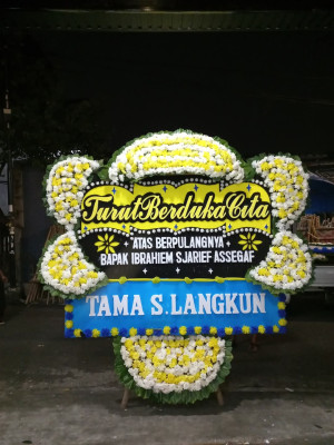 Papan Bunga Duka di Bungo Dani
